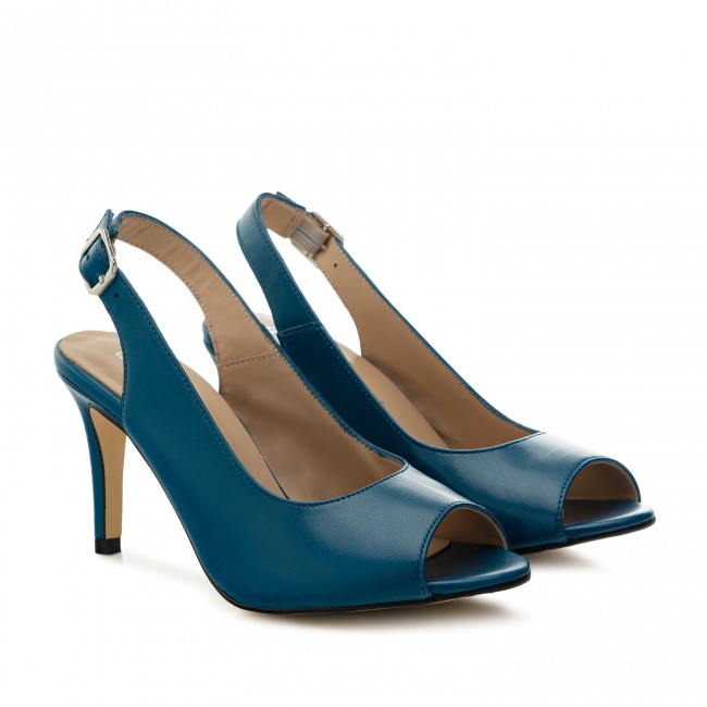 Valentino Women's One Stud Sling Back Heels in Cream | LN-CC®