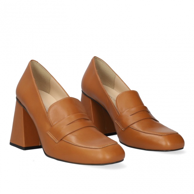 Paola Ferri heeled loafers in tan leather | Moustakis Shoes | Shoes for  Women & Men