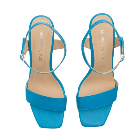 Sandalias de piel azul