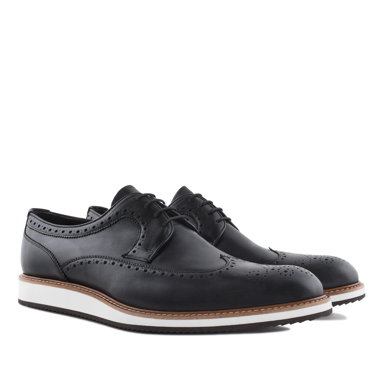 Mens dress shoe with white outlet sole